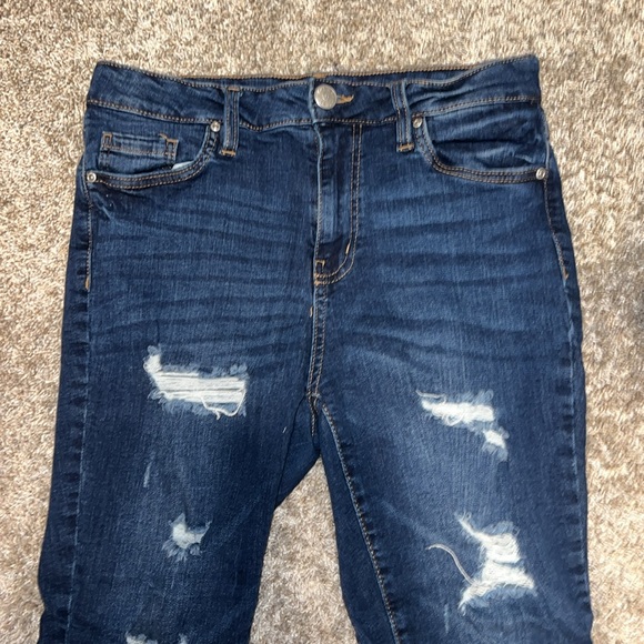 Hot Kiss Highrise Skinny Ankle Distressed Raw Hem Jeans Size 9 - Picture 7 of 9